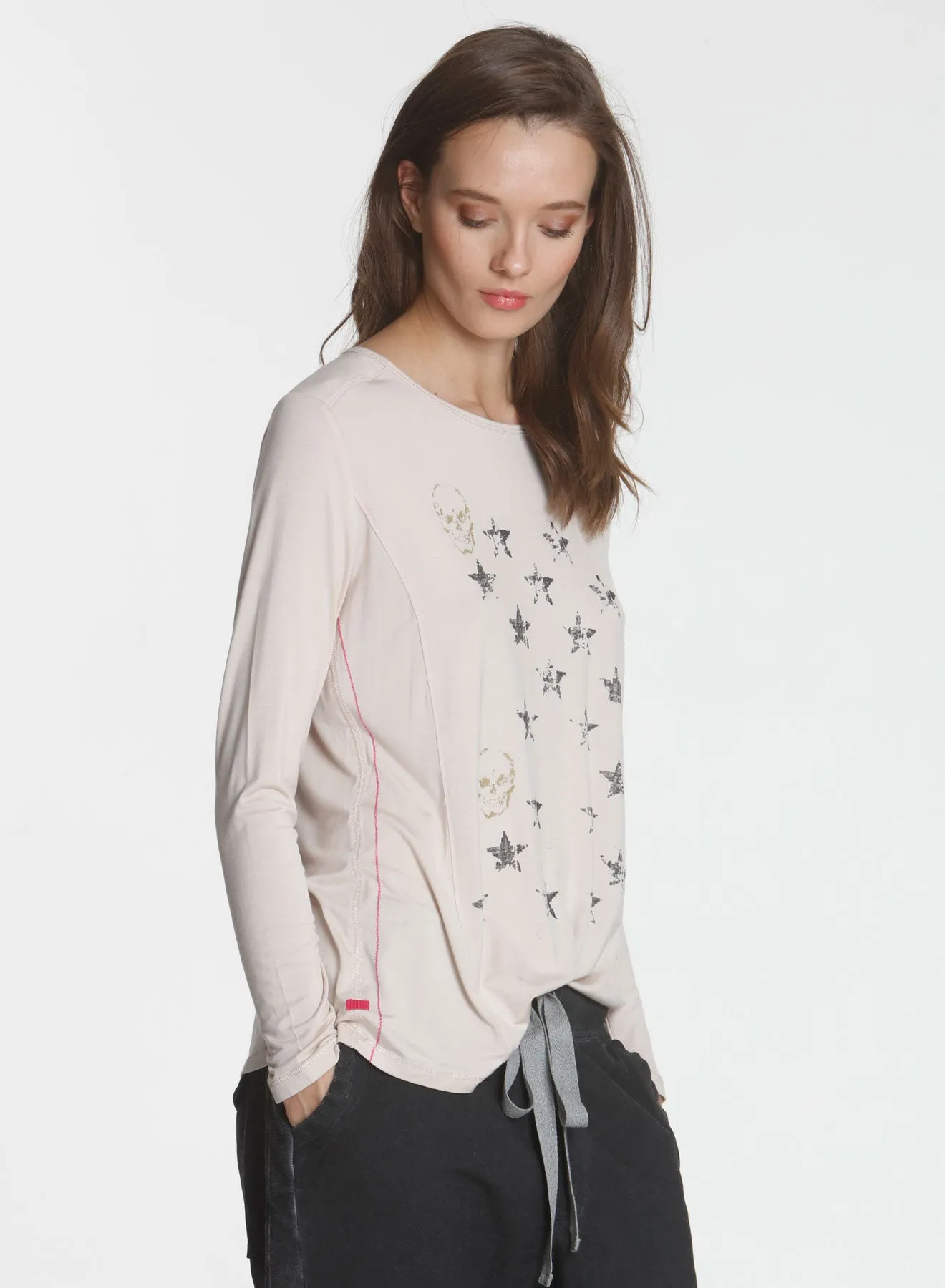 Graphic Riley LS Tee - Dune Skull