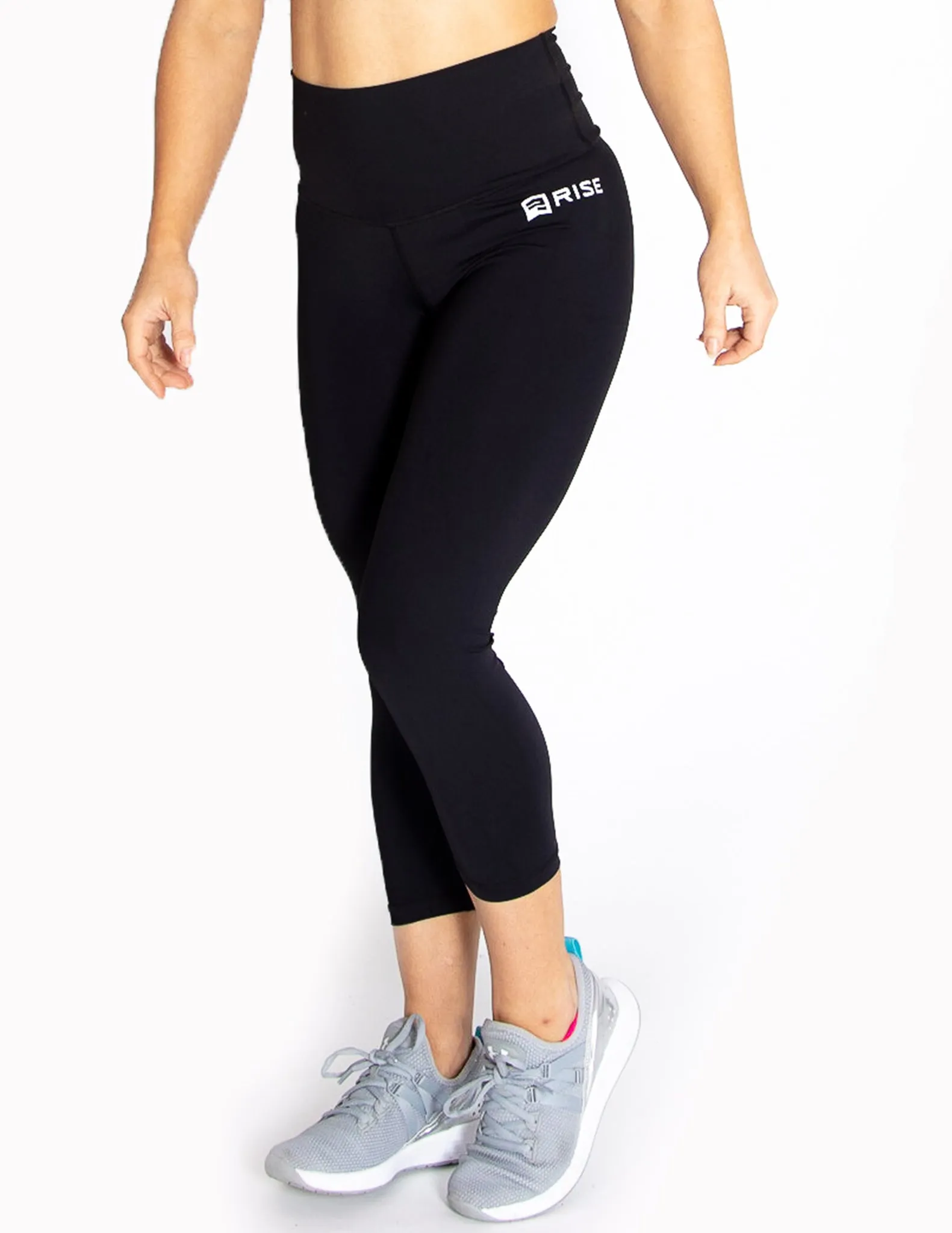 HIGH RISE CAPRI LEGGINGS - BLACK