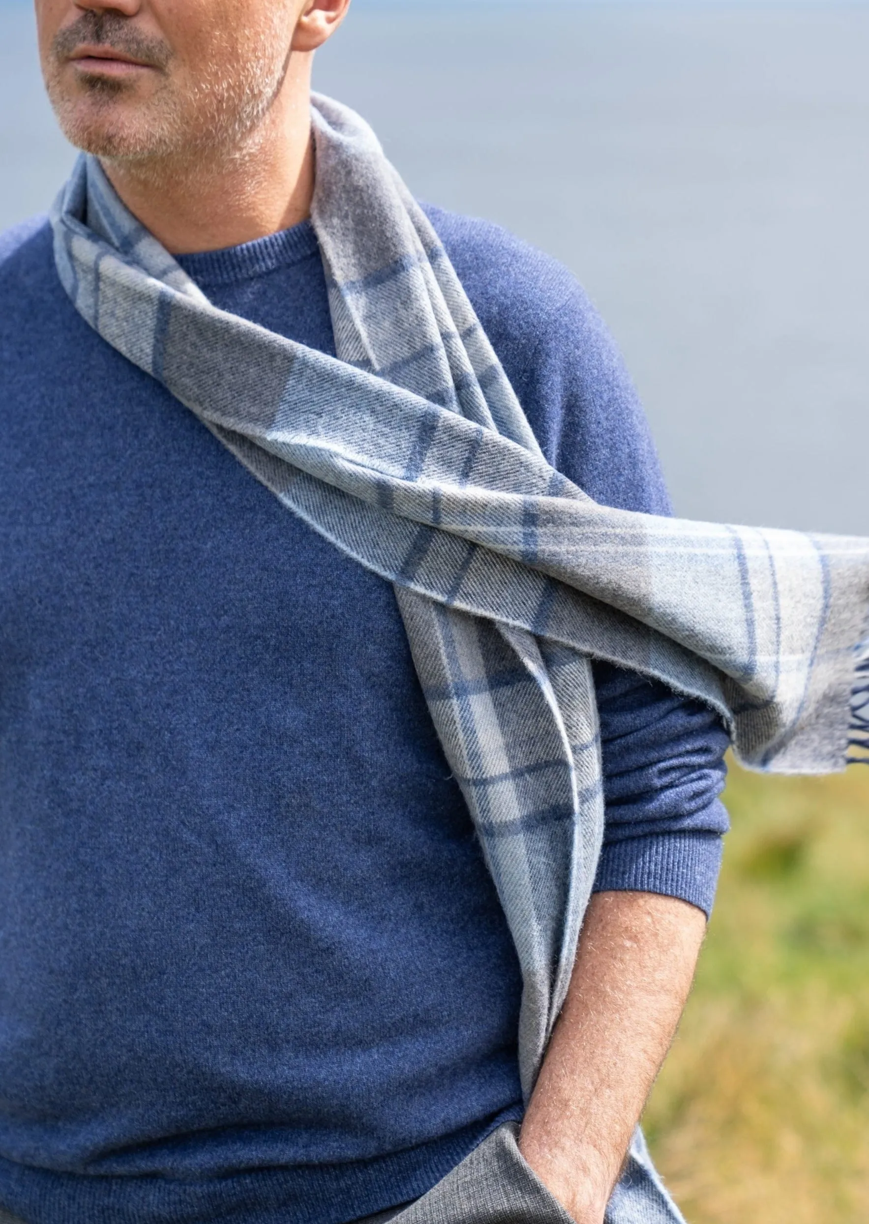 John Hanly Merino Scarf | Grey Blue